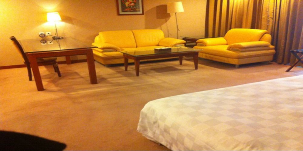 New Times Hotel Shenzhen Railway Station 외부 사진