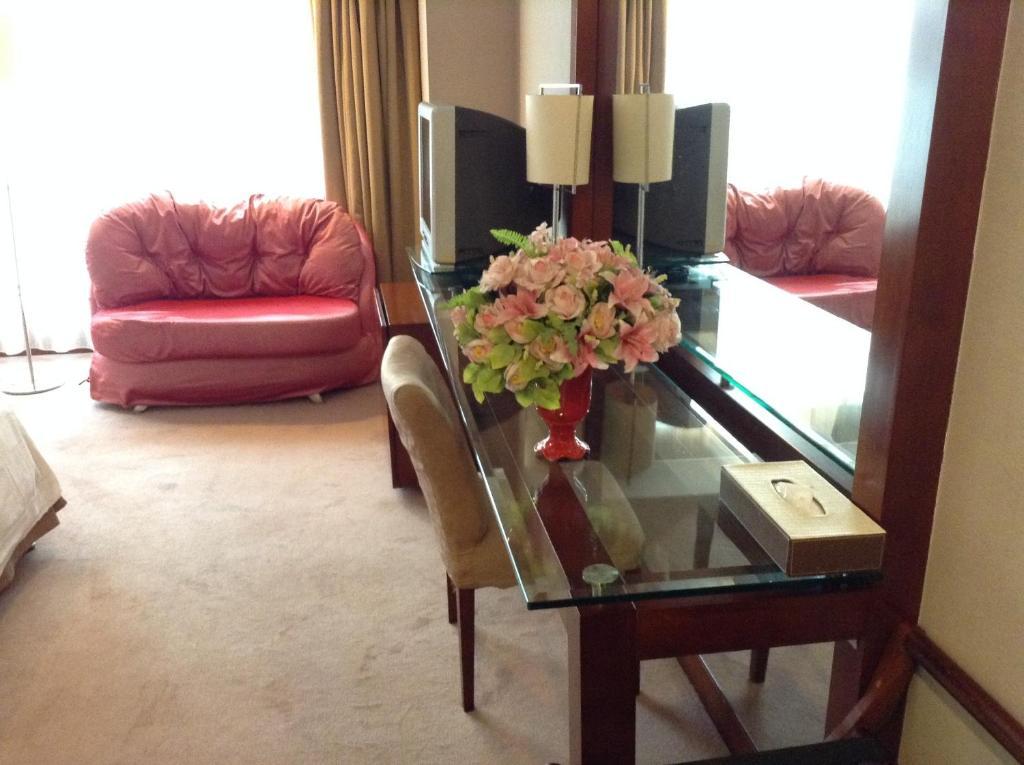 New Times Hotel Shenzhen Railway Station 외부 사진