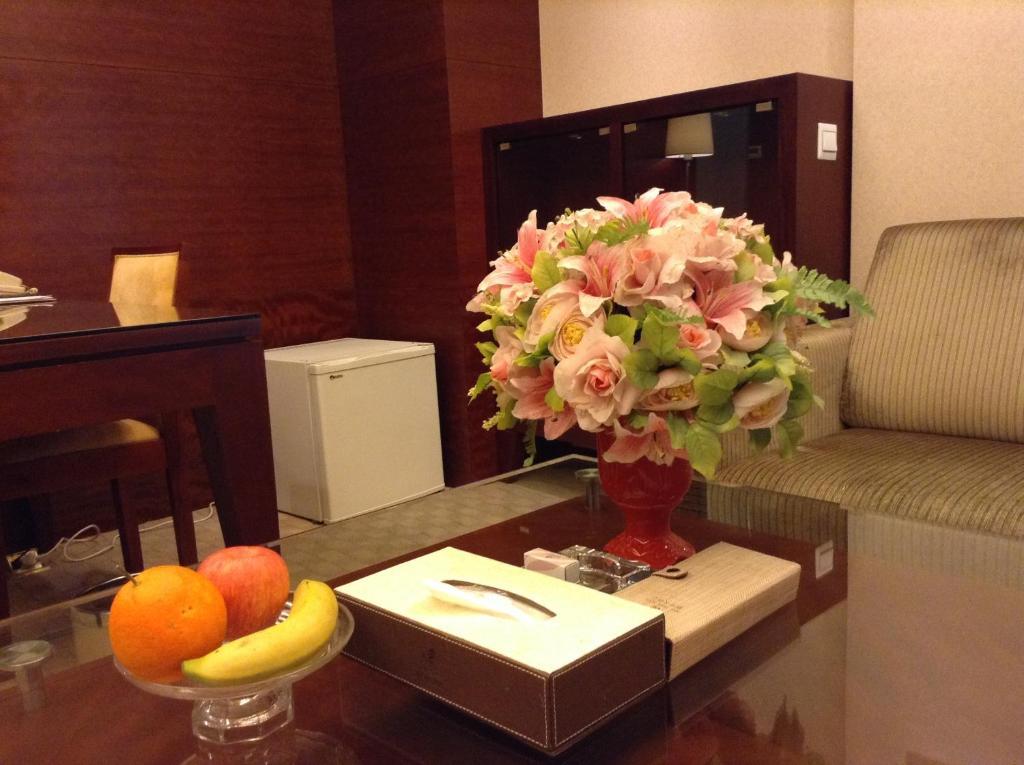 New Times Hotel Shenzhen Railway Station 외부 사진