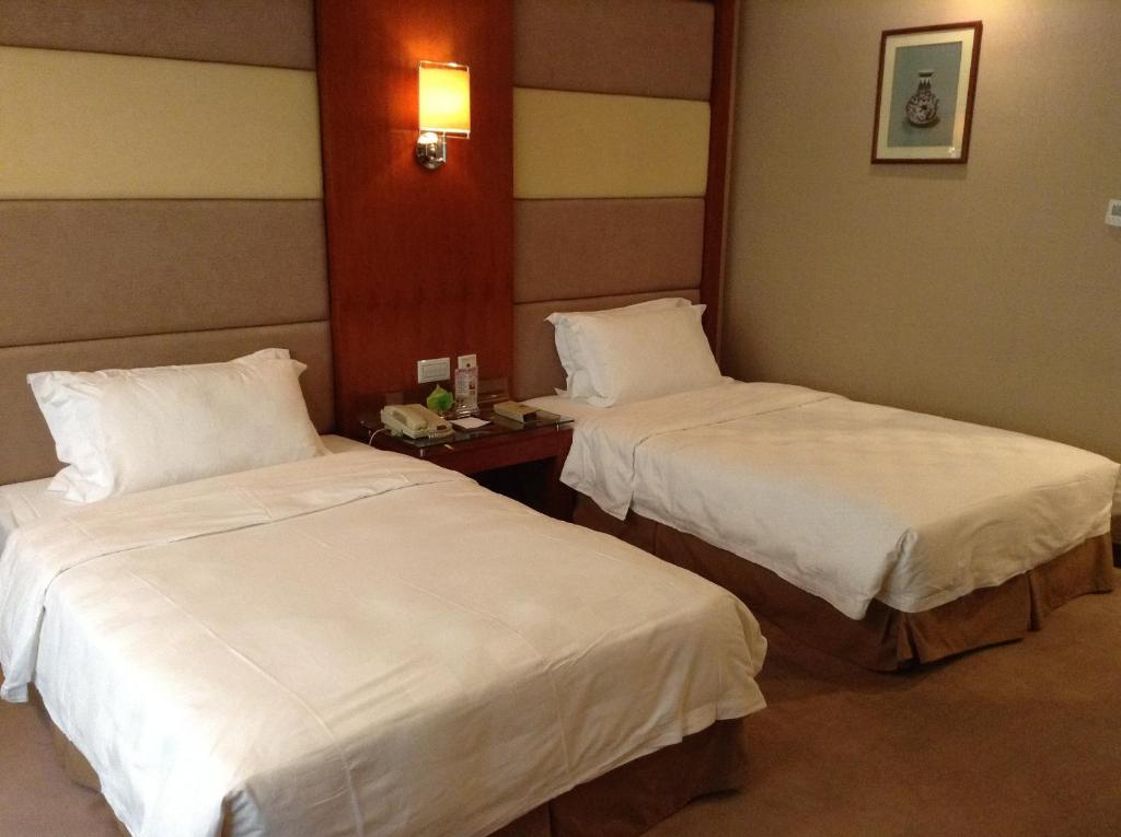 New Times Hotel Shenzhen Railway Station 외부 사진