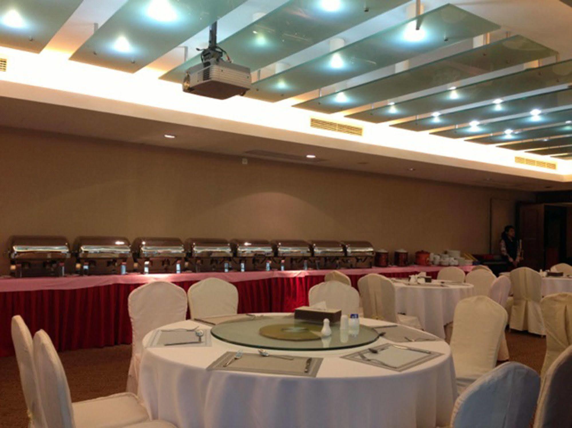 New Times Hotel Shenzhen Railway Station 외부 사진